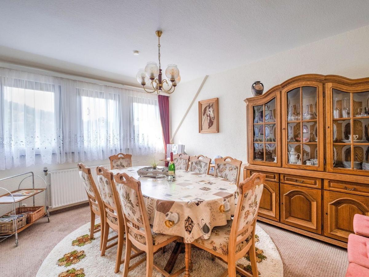 Apartment With Terrace In Sauerland Region 메데바흐 외부 사진