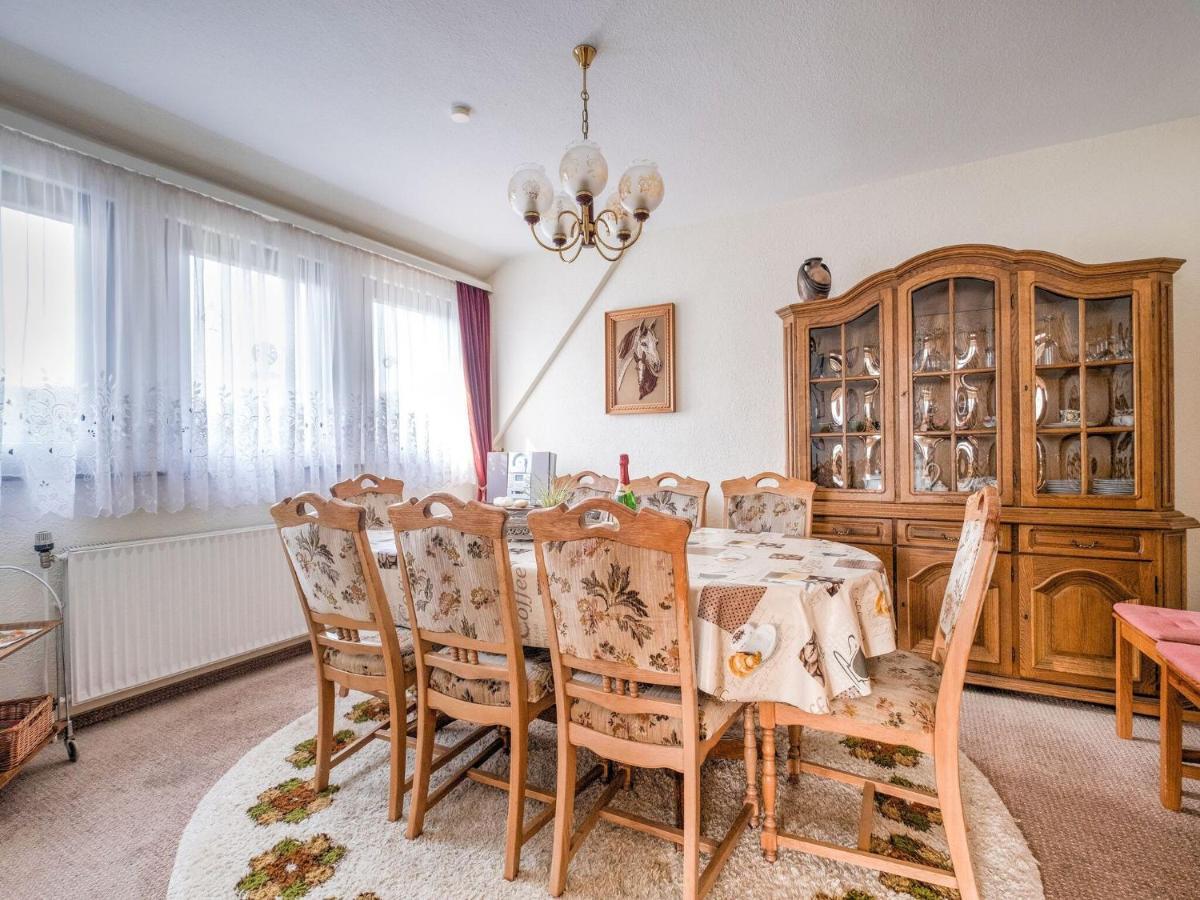 Apartment With Terrace In Sauerland Region 메데바흐 외부 사진